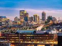 波士顿凯尔特人迎欧联关键赛；冲刺阶段防线松动；态度坚定；心理建设被强调